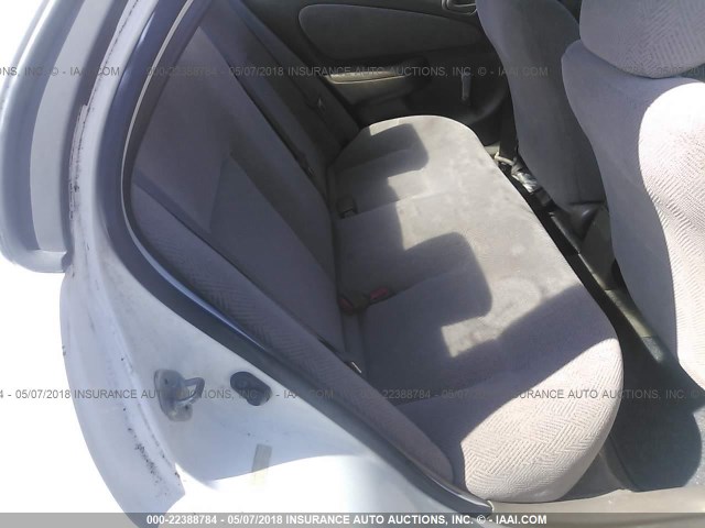 1Y1SK5285WZ425846 - 1998 CHEVROLET GEO PRIZM LSI WHITE photo 8