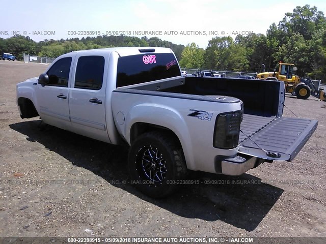 3GTP2VE34BG364249 - 2011 GMC SIERRA K1500 SLE SILVER photo 3