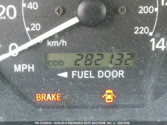 4T1BF22K6YU095732 - 2000 TOYOTA CAMRY LE/XLE Silber Foto 7