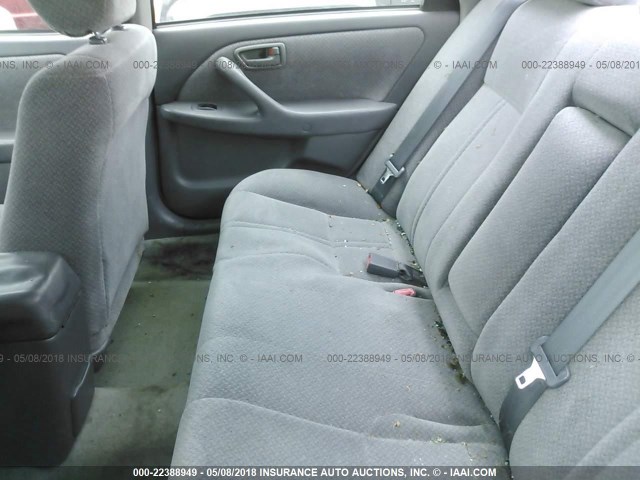 4T1BF22K6YU095732 - 2000 TOYOTA CAMRY LE/XLE Silber Foto 8