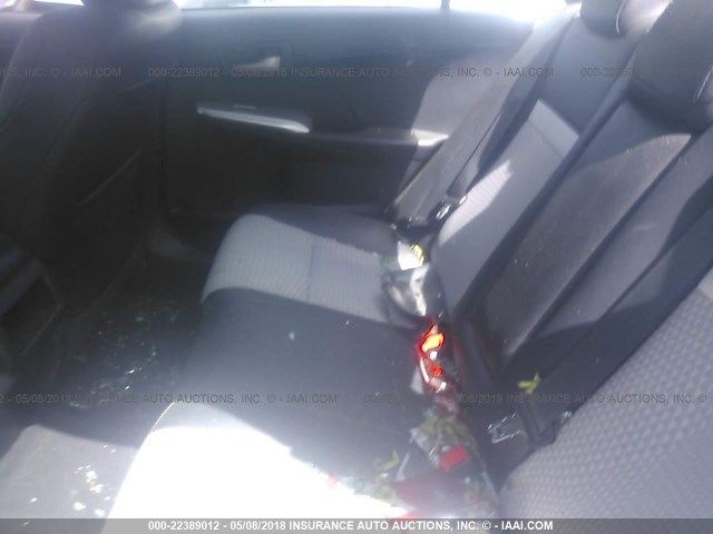 4T1BF1FK3EU420076 - 2014 TOYOTA CAMRY L/SE/LE/XLE 银色 照片 8