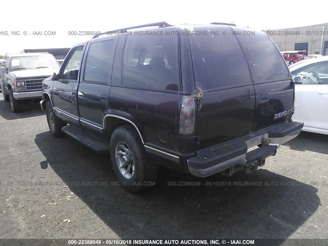 1GNEK13R3VJ389029 - 1997 CHEVROLET TAHOE K1500 PURPLE photo 3