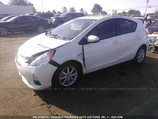 JTDKDTB34E1557923 - 2014 TOYOTA PRIUS C WHITE photo 2