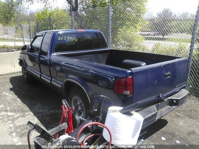 1GCCS1951Y8245852 - 2000 CHEVROLET S TRUCK S10 BLUE photo 3