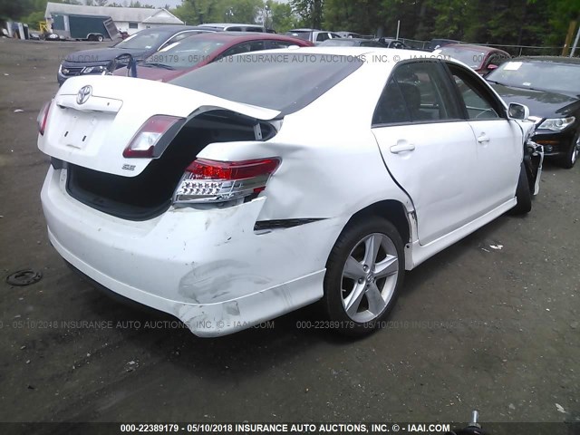 4T1BF3EK0AU558195 - 2010 TOYOTA CAMRY SE/LE/XLE 白色 照片 4