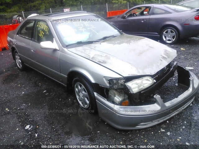 4T1BF22K6YU094161 - 2000 TOYOTA CAMRY LE/XLE BROWN photo 1