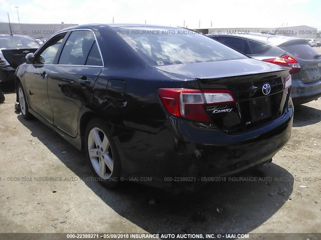 4T1BF1FKXDU233108 - 2013 TOYOTA CAMRY L/SE/LE/XLE BLACK photo 3