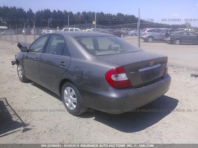 4T1BE30K53U677759 - 2003 TOYOTA CAMRY LE/XLE/SE ნაცრისფერი ფოტო 3