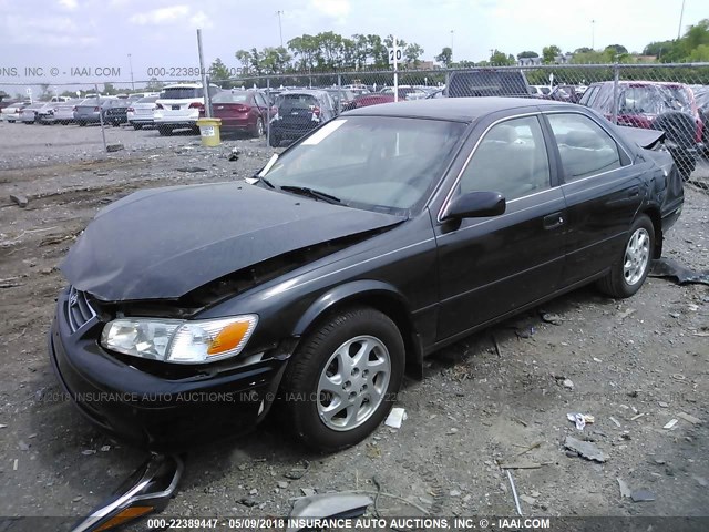 JT2BG22K4Y0486055 - 2000 TOYOTA CAMRY CE/LE/XLE 黑色 照片 2