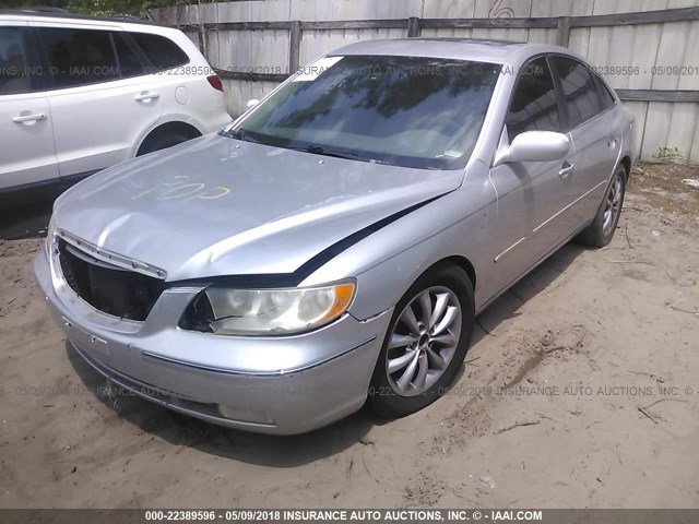 KMHFC46F86A087889 - 2006 HYUNDAI AZERA SE/LIMITED SILVER photo 2