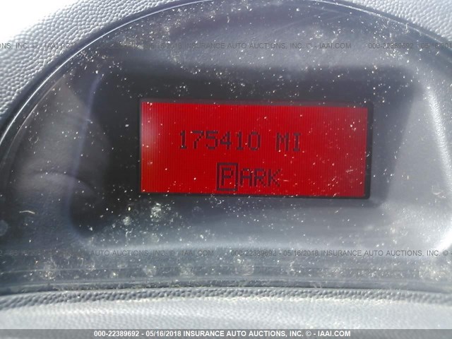 2G2WP522751178215 - 2005 PONTIAC GRAND PRIX SILVER photo 7