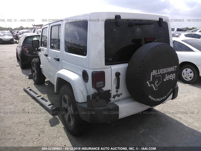 1C4BJWEG9GL182496 - 2016 JEEP WRANGLER UNLIMITE SAHARA WHITE photo 3