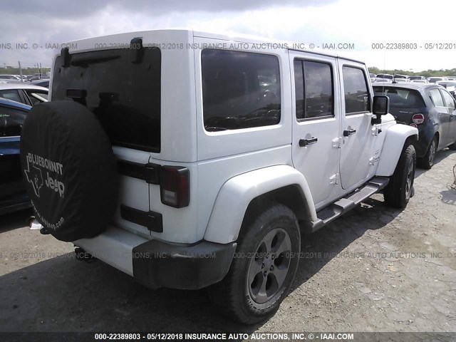 1C4BJWEG9GL182496 - 2016 JEEP WRANGLER UNLIMITE SAHARA WHITE photo 4