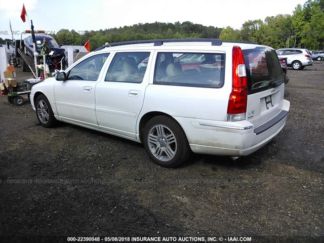 YV1SW592271657499 - 2007 VOLVO V70 2.5T WHITE photo 3