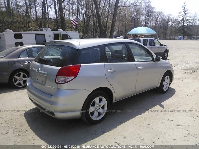 2T1KY32E43C043438 - 2003 TOYOTA COROLLA MATRIX XRS SILVER photo 4