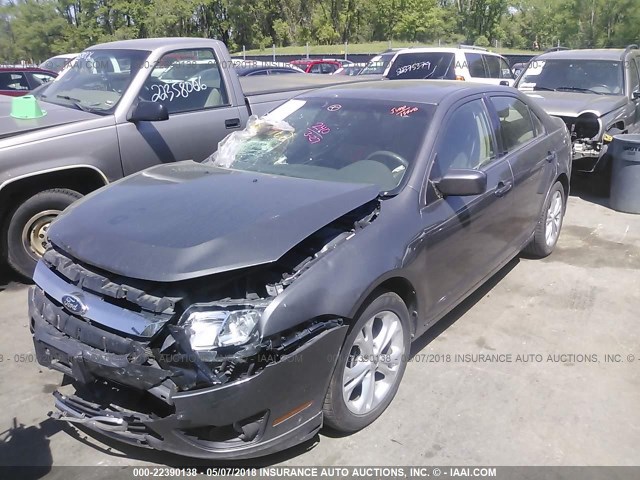 3FAHP0HA1CR306906 - 2012 FORD FUSION SE 灰色 照片 2
