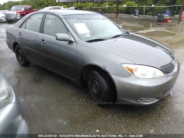 JTDBE32K720080443 - 2002 TOYOTA CAMRY LE/XLE/SE BROWN photo 1
