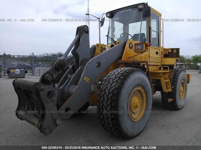 L90CV62659 - 1997 VOLVO L90C YELLOW photo 2