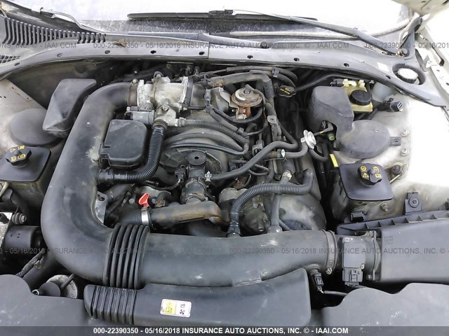 1LNHM87AX2Y674418 - 2002 LINCOLN LS 银色 照片 10