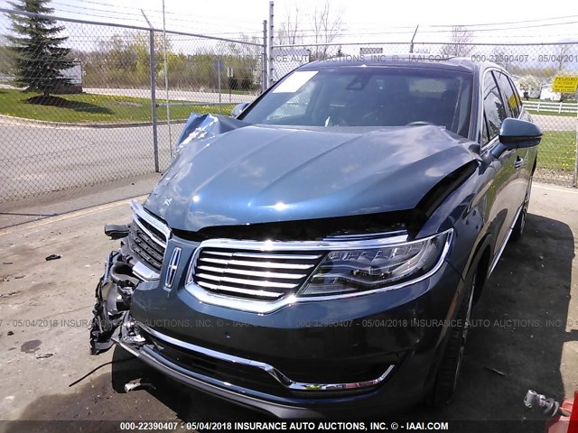 2LMTJ8LP3GBL46294 - 2016 LINCOLN MKX RESERVE BLUE photo 2