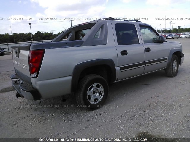 3GNEC12174G235997 - 2004 CHEVROLET AVALANCHE C1500 GRAY photo 4