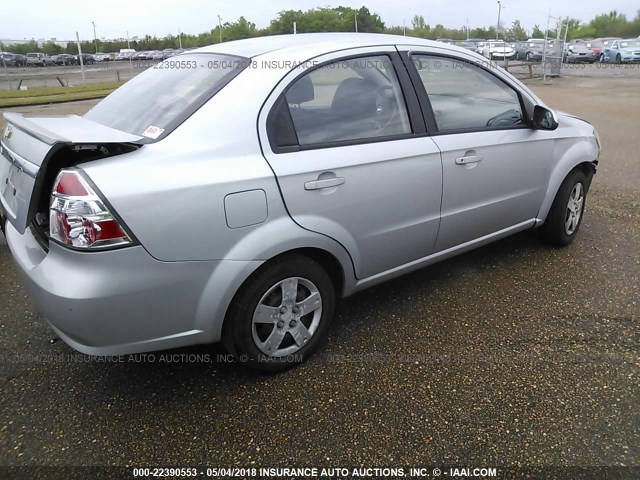 KL1TD56E99B657194 - 2009 CHEVROLET AVEO LS/LT 银色 照片 4