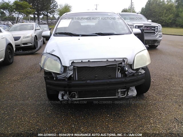 KL1TD56E99B657194 - 2009 CHEVROLET AVEO LS/LT SILVER photo 6