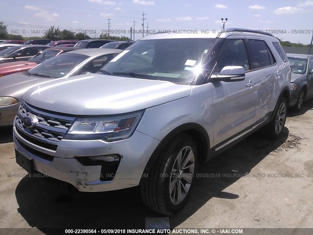 1FM5K7F82JGA15299 - 2018 FORD EXPLORER LIMITED 银色 照片 2