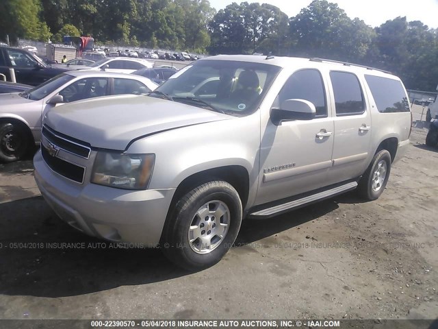 1GNFC16JX7J174869 - 2007 CHEVROLET SUBURBAN C1500 Champagne photo 2