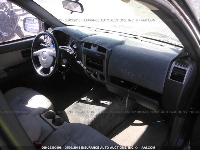 1GCDS146968116646 - 2006 CHEVROLET COLORADO BLACK photo 5