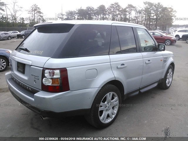 0000000000NY70556 - 2006 LAND ROVER LAND ROVER  SILVER photo 4