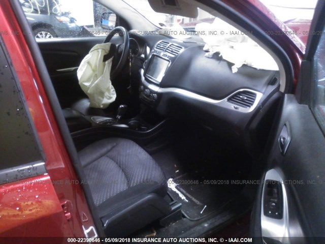 3D4PH1FG2BT506102 - 2011 DODGE JOURNEY MAINSTREET MAROON photo 5