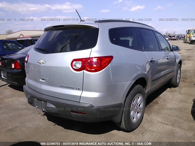 1GNLREED9AJ245278 - 2010 CHEVROLET TRAVERSE LS SILVER photo 4