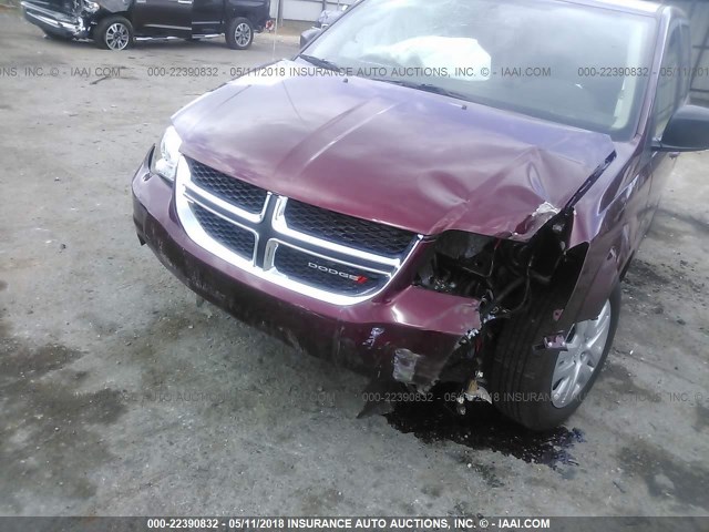 2C4RDGBG1JR180904 - 2018 DODGE GRAND CARAVAN SE MAROON photo 6