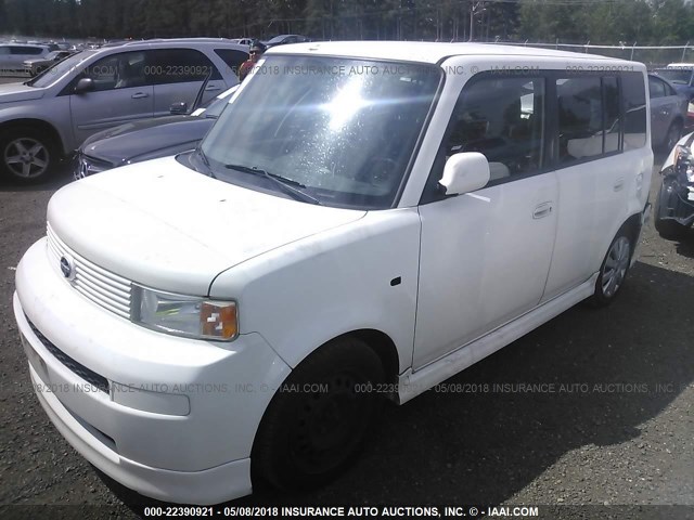 JTLKT334354007819 - 2005 TOYOTA SCION XB თეთრი ფოტო 2