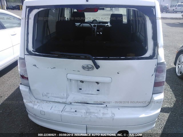 JTLKT334354007819 - 2005 TOYOTA SCION XB თეთრი ფოტო 6