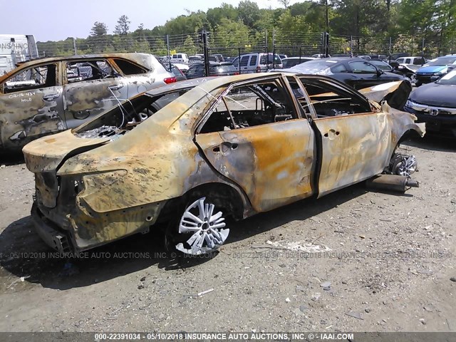 4T1BF1FK3FU875740 - 2015 TOYOTA CAMRY LE/XLE/SE/XSE BLACK photo 4