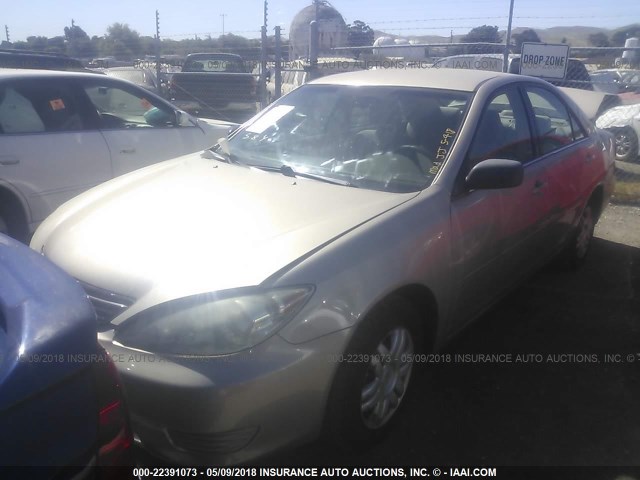 4T1BE32K96U684991 - 2006 TOYOTA CAMRY LE/XLE/SE GOLD photo 2