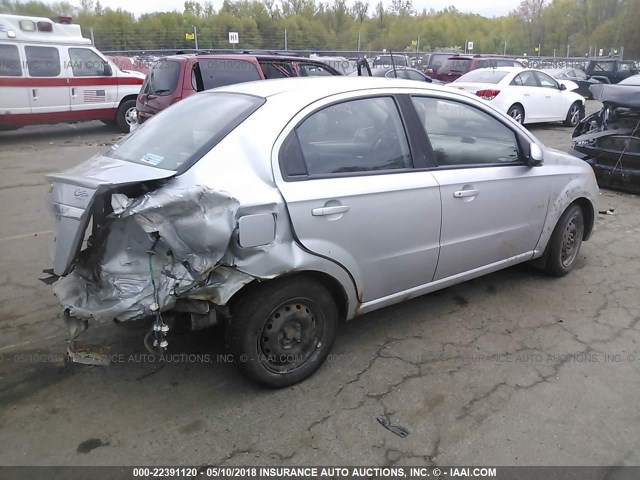 KL1TD5DE6AB069115 - 2010 CHEVROLET AVEO LS/LT SILVER photo 4