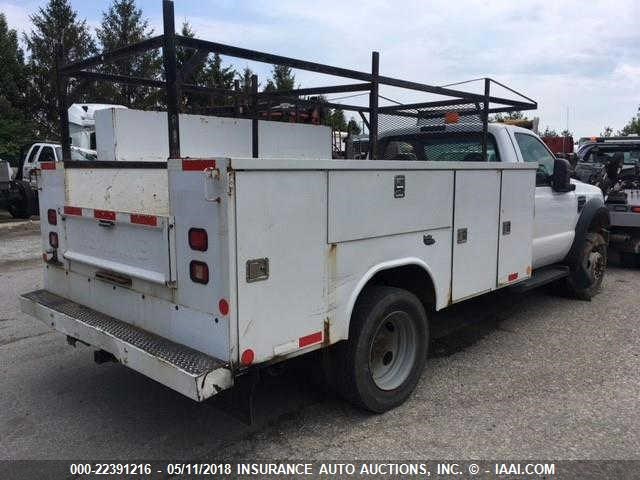 1FDXF46R78EA80322 - 2008 FORD F450 SUPER DUTY WHITE photo 4