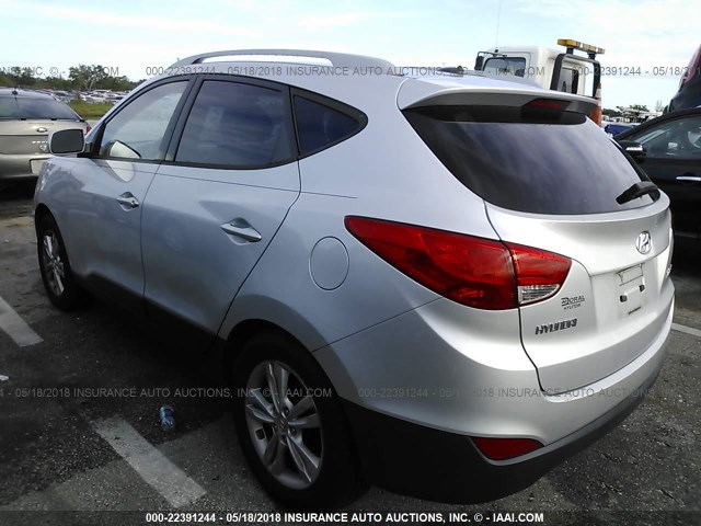 KM8JU3AC0AU017812 - 2010 HYUNDAI TUCSON GLS/LIMITED SILVER photo 3