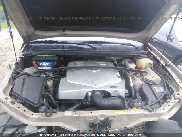 1GYEE637360210484 - 2006 CADILLAC SRX Champagne photo 10