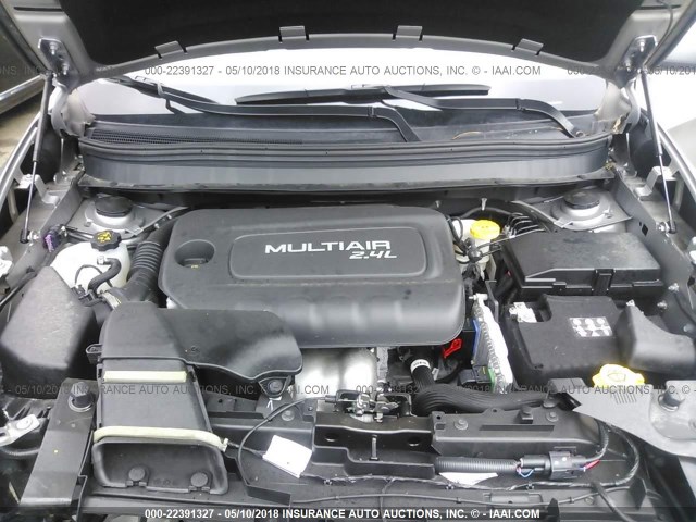 1C4PJMCB9JD576034 - 2018 JEEP CHEROKEE LATITUDE Күміс фото 10