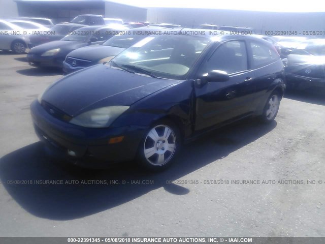 3FAFP31333R112253 - 2003 FORD FOCUS ZX3 Navy photo 2