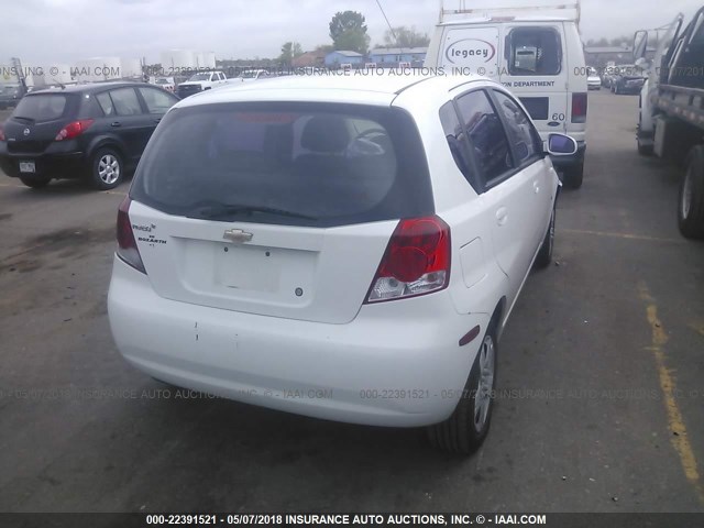 KL1TD666X7B791353 - 2007 CHEVROLET AVEO LS WHITE photo 4