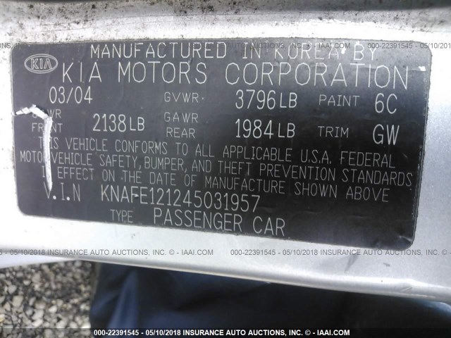 KNAFE121245031957 - 2004 KIA NEW SPECTRA LX/EX SILVER photo 9