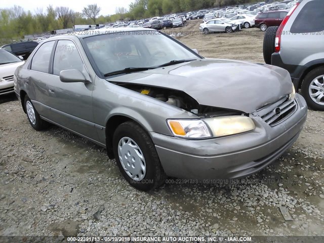 JT2BG22K3X0318969 - 1999 TOYOTA CAMRY LE/XLE ფერფლისფერი ფოტო 1