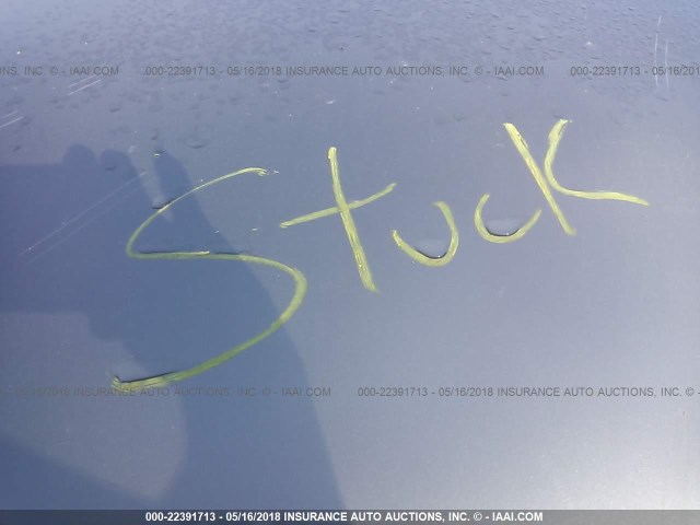 JT2BG22K3X0318969 - 1999 TOYOTA CAMRY LE/XLE ფერფლისფერი ფოტო 10