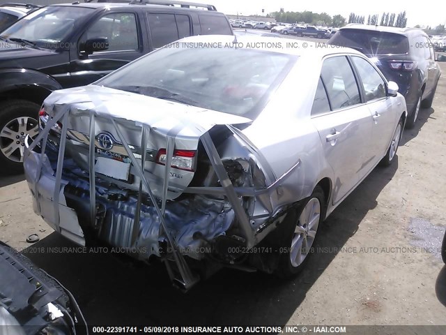 4T1BD1FK0CU013240 - 2012 TOYOTA CAMRY HYBRID/LE/XLE SILVER photo 4