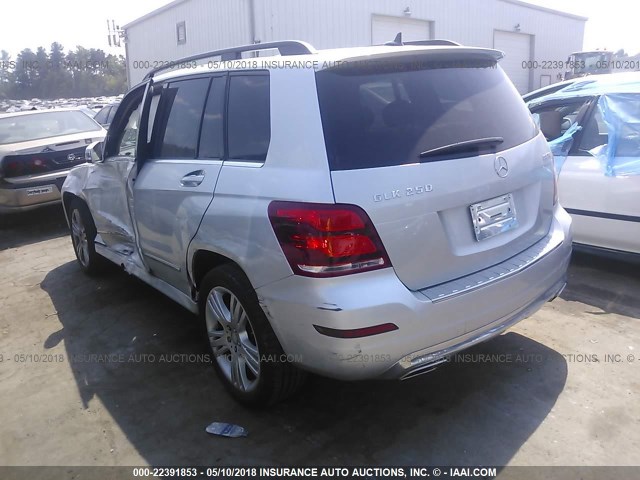 WDCGG0EB3EG258834 - 2014 MERCEDES-BENZ GLK 250 BLUETEC SILVER photo 3